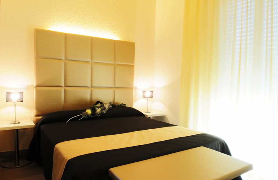 hotelvillapaola fr chambre-deluxe-junior 010