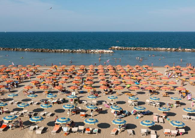 hotelvillapaola it voglia-di-mare-a-luglio-offerta-vacanza-in-hotel-con-piscina-a-rimini-torre-pedrera 022