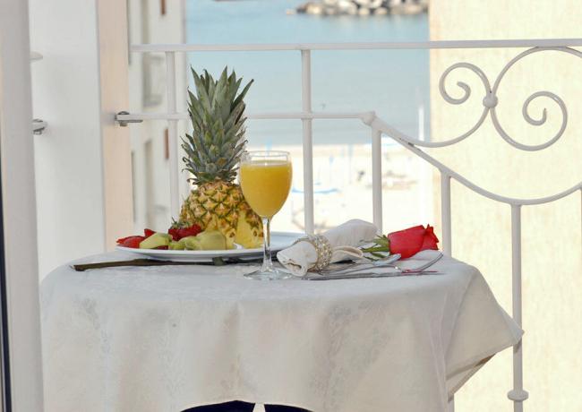 hotelvillapaola it offerta-agosto-in-vacanza-a-rimini-in-hotel-con-piscina-a-torre-pedrera-vicino-al-mare 023