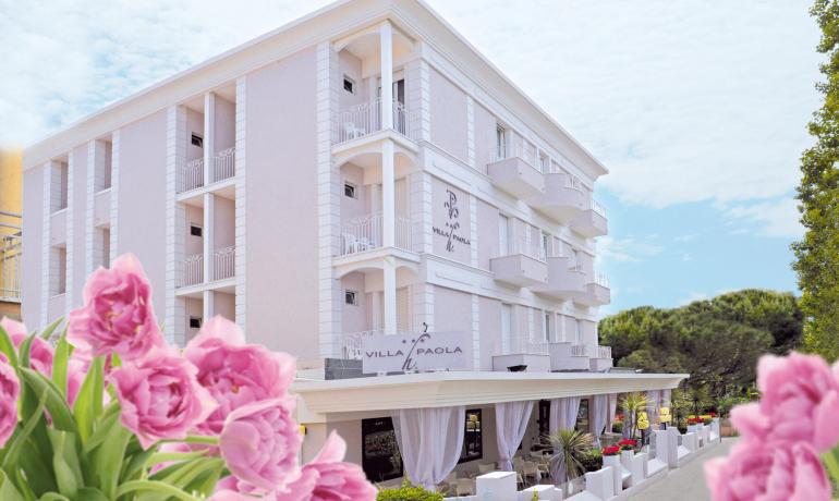 hotelvillapaola it offerta-vacanza-ponti-di-primavera-a-rimini-1-maggio-in-hotel-b-b 017